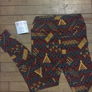 LulaRoe bright patterned leggings